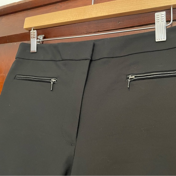 NWOT Club Monaco skinny black pant with leather pocket detail - Picture 3 of 5